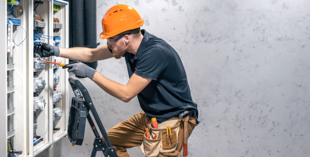 Professional Electrician in Jennings, MO